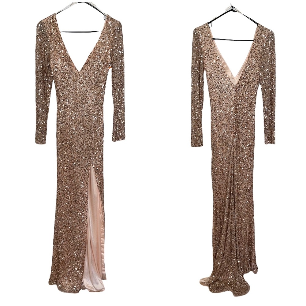 ❗️sold❗️ Mac Duggal Nude Sparkly Long Sleeve Gown - Size 2